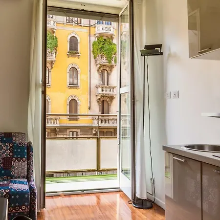 Maison Two Bedroom Milan