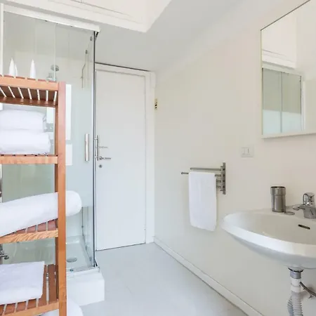 Maison Two Bedroom Apartment